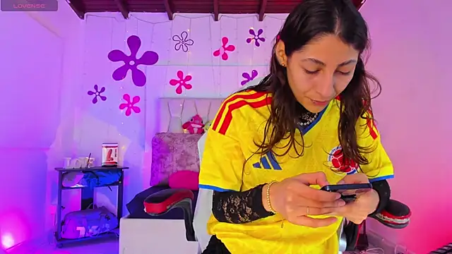 Gorgeous Team online show from July 2026 01:47:01 PM