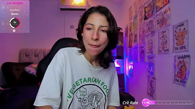 Snapshot of Gorgeous_Team chatting on February 2025 10:58:02 PM Gorgeous Team online show from February 2025 10:58:02 PM