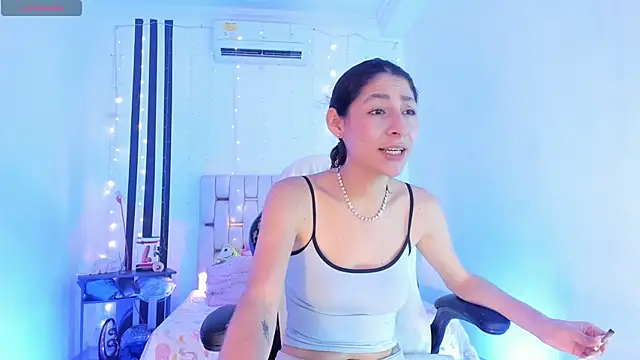 Gorgeous Team online show from May 2026 07:07:01 PM