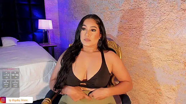 Snapshot of Gaby_Blaze chatting on March 2025 07:25:01 PM Gaby Blaze online show from March 2025 07:25:01 PM