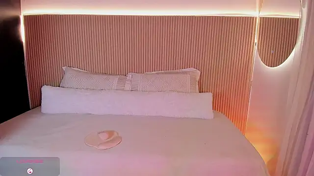 Gaby Blaze online show from December 2025 11:27:02 PM