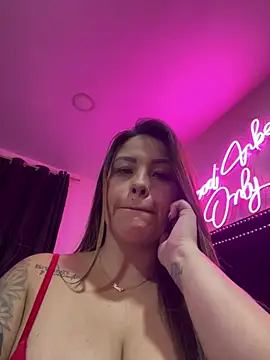 Snapshot of sexyyykloee chatting on July 2026 04:32:02 AM sexyyykloee online show from July 2026 04:32:02 AM