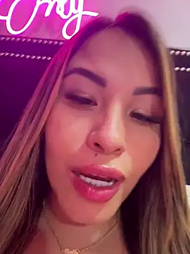 sexyyykloee online show from March 2026 05:42:02 AM