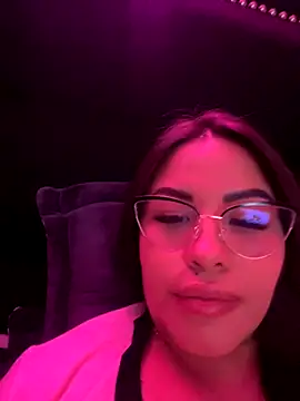 sexyyykloee online show from October 2025 05:17:02 AM