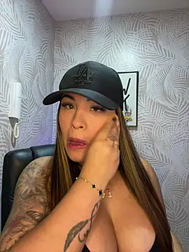 sexyyykloee online show from February 2026 06:23:02 AM