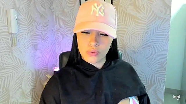 sexyyykloee online show from January 2025 10:02:01 AM