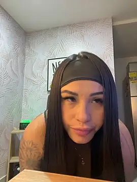 sexyyykloee online show from September 2025 05:11:01 AM