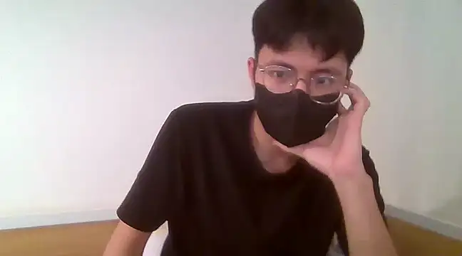 Gwencloudy online show from January 2025 05:16:02 AM