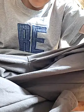 Gwencloudy online show from March 2026 03:06:02 PM