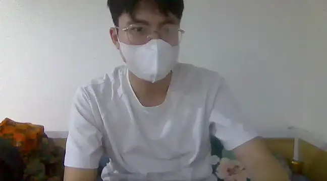 Gwencloudy online show from February 2025 01:58:01 PM