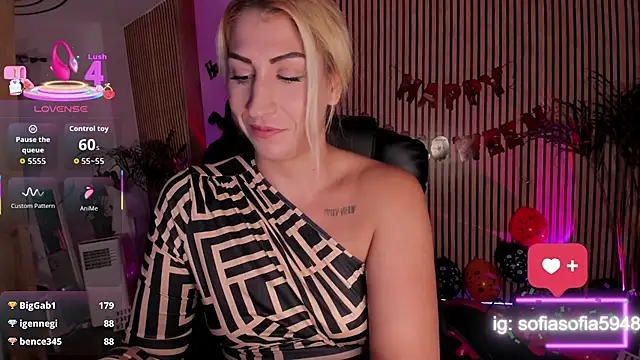 Snapshot of sofiah_ chatting on October 2025 06:29:01 PM sofiah online show from October 2025 06:29:01 PM