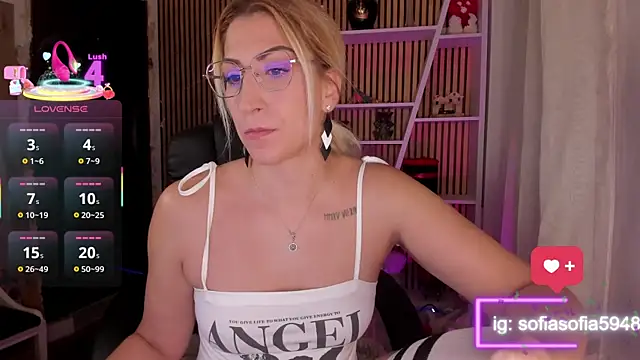 Snapshot of sofiah_ chatting on February 2026 05:12:02 PM sofiah online show from February 2026 05:12:02 PM