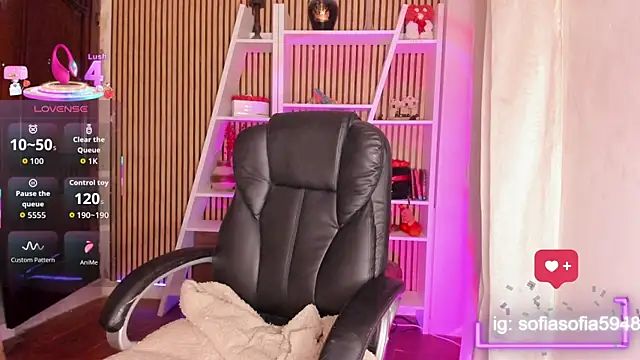 sofiah  online show from March 2026 07:10:02 PM