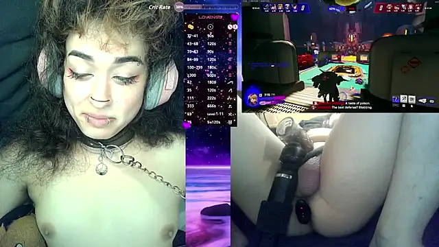 Solumi online show from November 2025 09:40:02 PM