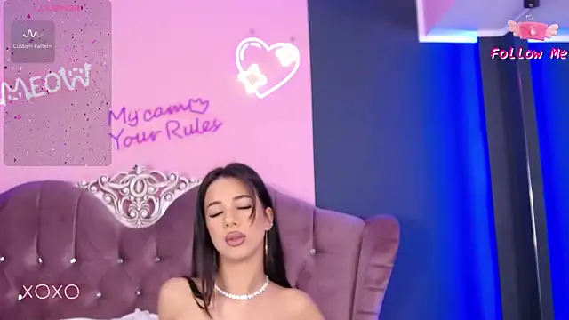 LaraKent online show from September 2025 04:06:02 PM