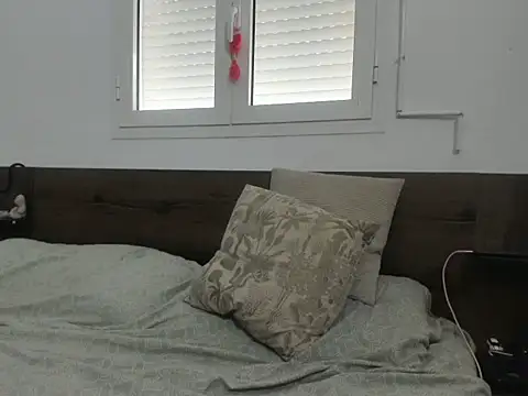 Madame Callie online show from October 2025 07:35:01 PM