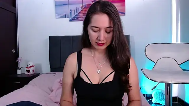 Daniela-hot online show from February 2026 02:06:02 PM