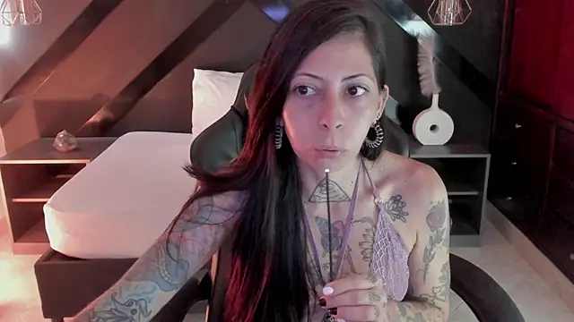 dark gotica online show from June 2026 12:43:02 PM