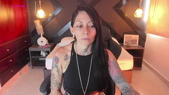 dark gotica online show from September 2025 07:13:01 PM