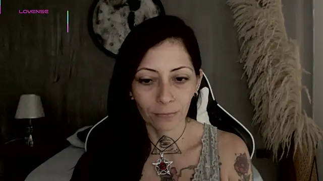 dark gotica online show from October 2025 12:28:01 PM
