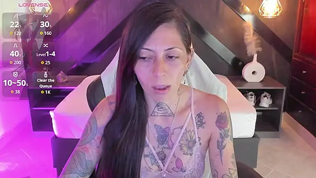 dark gotica online show from July 2026 07:11:01 PM