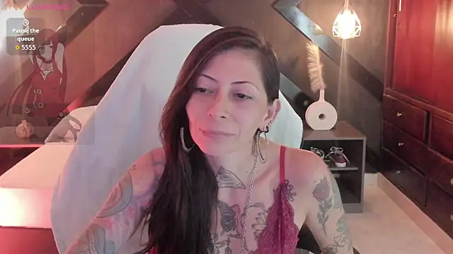 dark gotica online show from June 2026 07:08:02 PM
