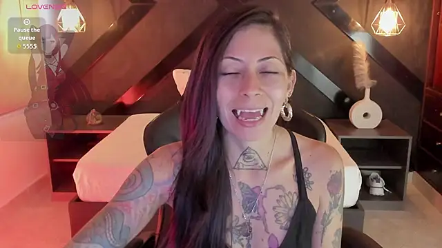 dark gotica online show from June 2026 12:35:02 PM