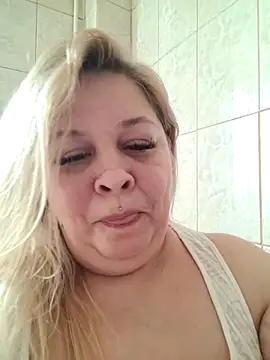 AriannaMilf online show from March 2025 12:28:01 PM