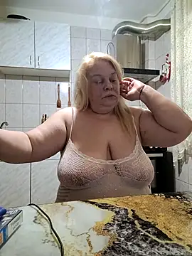 AriannaMilf online show from May 2026 10:19:01 PM
