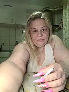 AriannaMilf online show from April 2026 09:05:01 PM