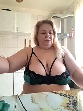 AriannaMilf online show from September 2025 07:47:01 AM