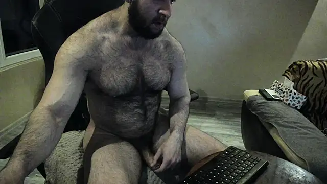 Snapshot of Hugealphabeast chatting on February 2025 05:36:01 PM Hugealphabeast online show from February 2025 05:36:01 PM