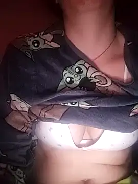 Snapshot of bruna_safadinhaa chatting on January 2025 08:50:01 AM bruna safadinhaa online show from January 2025 08:50:01 AM