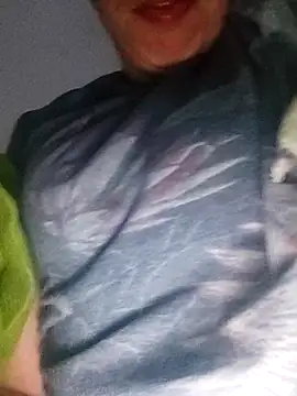 Snapshot of bruna_safadinhaa chatting on March 2025 03:20:01 AM bruna safadinhaa online show from March 2025 03:20:01 AM