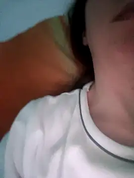 bruna safadinhaa online show from April 2026 04:35:01 PM