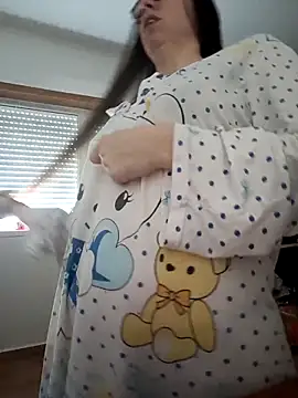 bruna safadinhaa online show from March 2026 02:48:01 PM