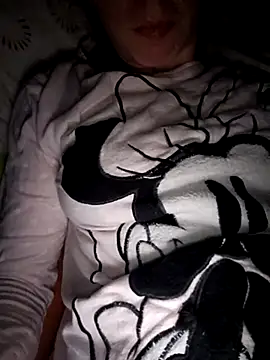 Snapshot of bruna_safadinhaa chatting on October 2025 11:44:02 PM bruna safadinhaa online show from October 2025 11:44:02 PM