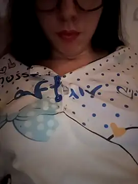 bruna safadinhaa online show from March 2026 09:05:02 PM