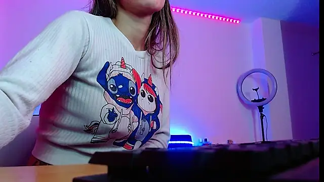 Niky 777 online show from March 2025 04:45:02 PM