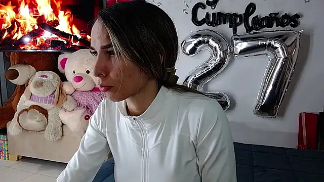 Niky 777 online show from November 2025 09:25:01 PM