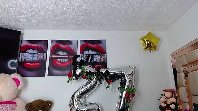 Niky 777 online show from December 2025 12:11:01 AM