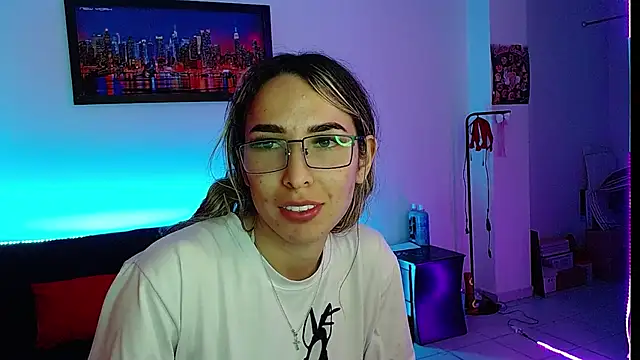 Niky 777 online show from September 2025 08:59:01 PM