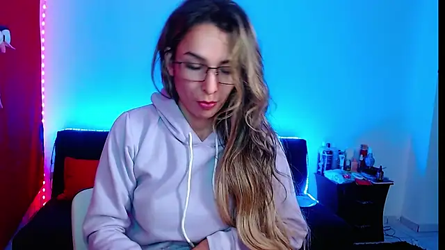 Niky 777 online show from March 2025 09:35:02 PM