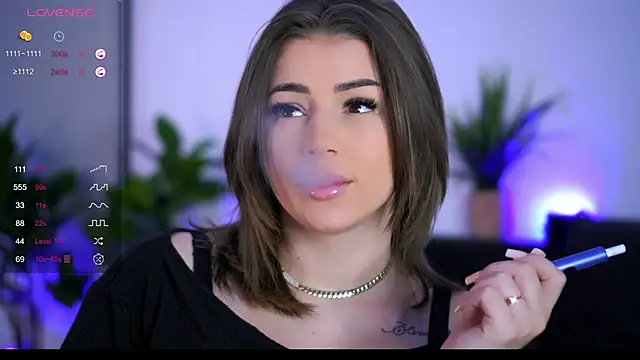 AishaCarter online show from November 2025 06:12:02 PM