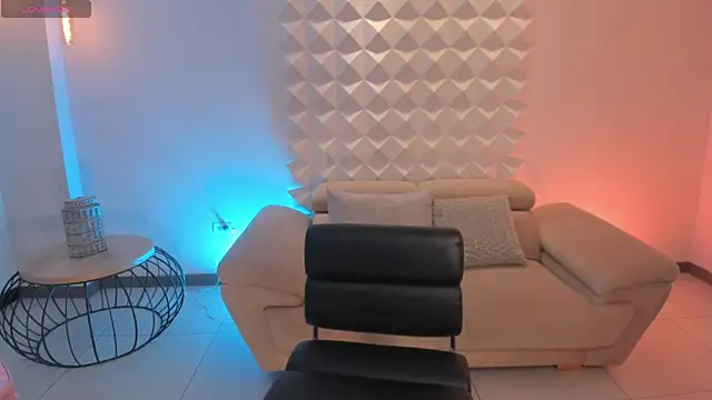 Snapshot of AlessiaCorleone_ chatting on November 2025 07:28:02 PM AlessiaCorleone online show from November 2025 07:28:02 PM