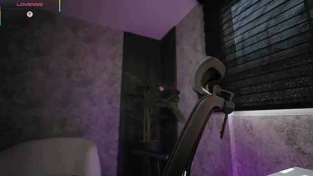 AmyWalker  online show from March 2026 01:00:02 PM