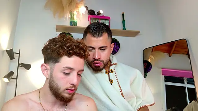 Juan Castano online show from March 2026 06:17:01 AM