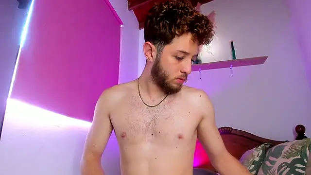 Juan Castano online show from November 2025 06:33:02 PM