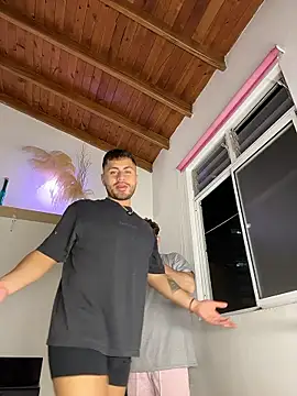 Juan Castano online show from January 2026 10:00:01 AM