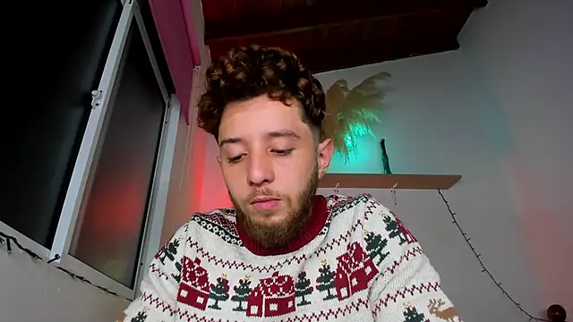 Juan Castano online show from December 2025 08:06:02 AM